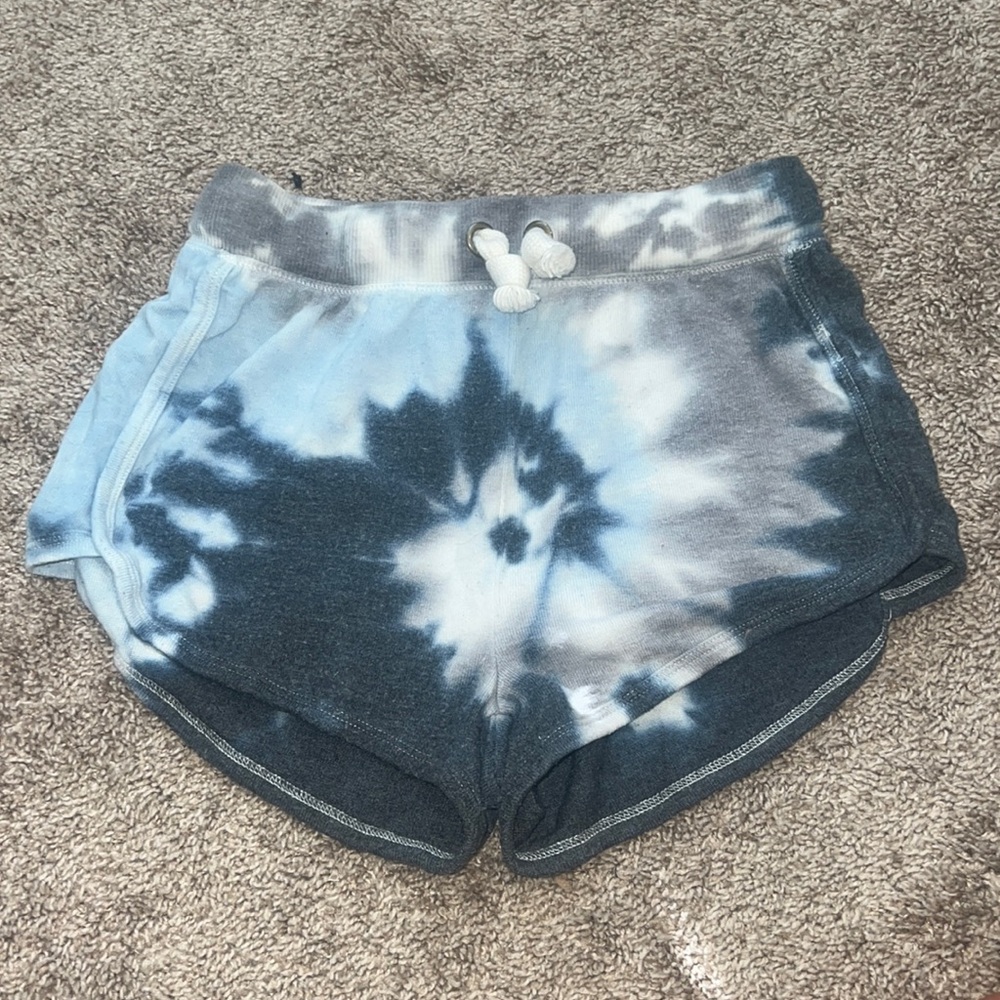 Tie dye comfy shorts